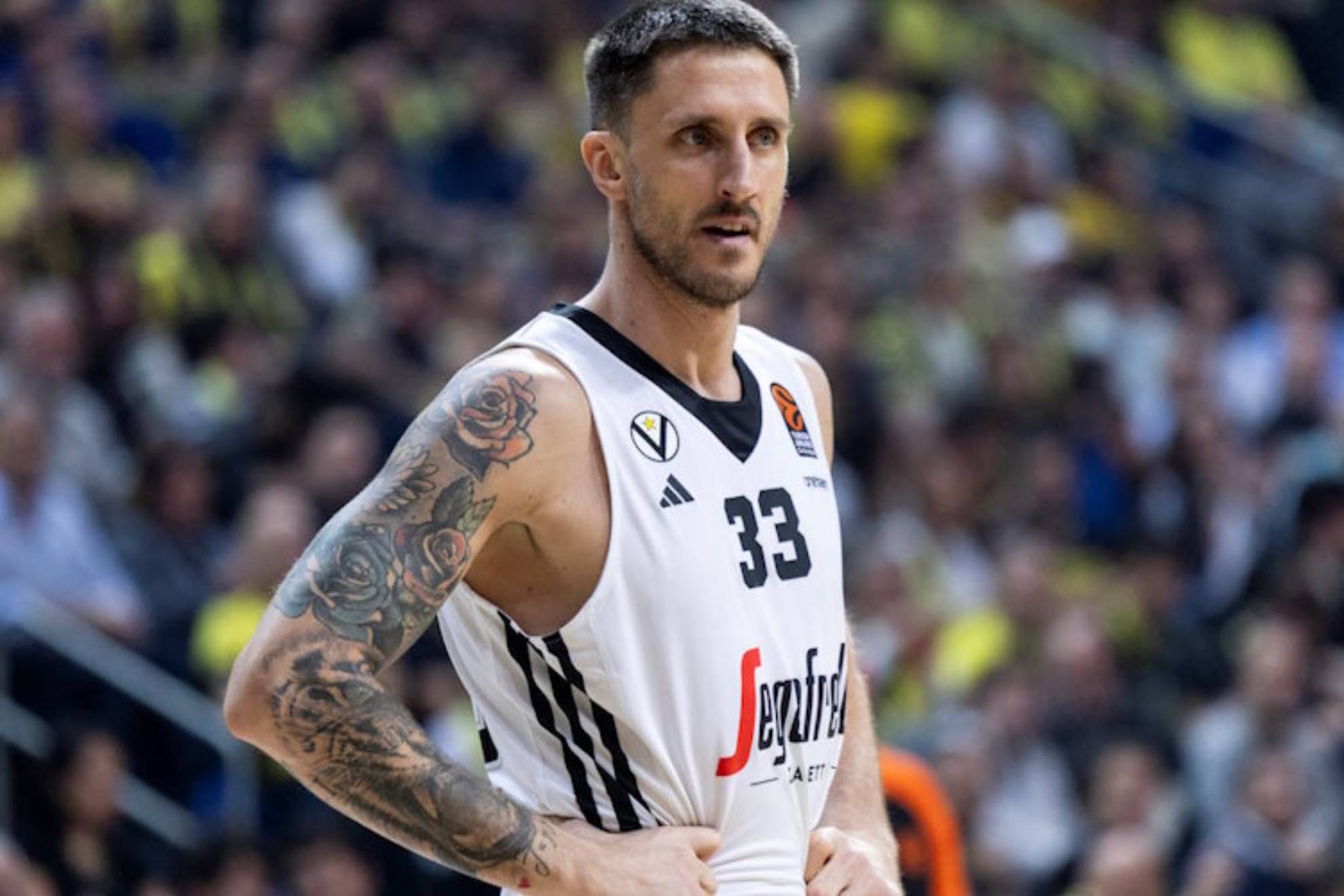 Achille Polonara, in a match with the Virtus Bologna.