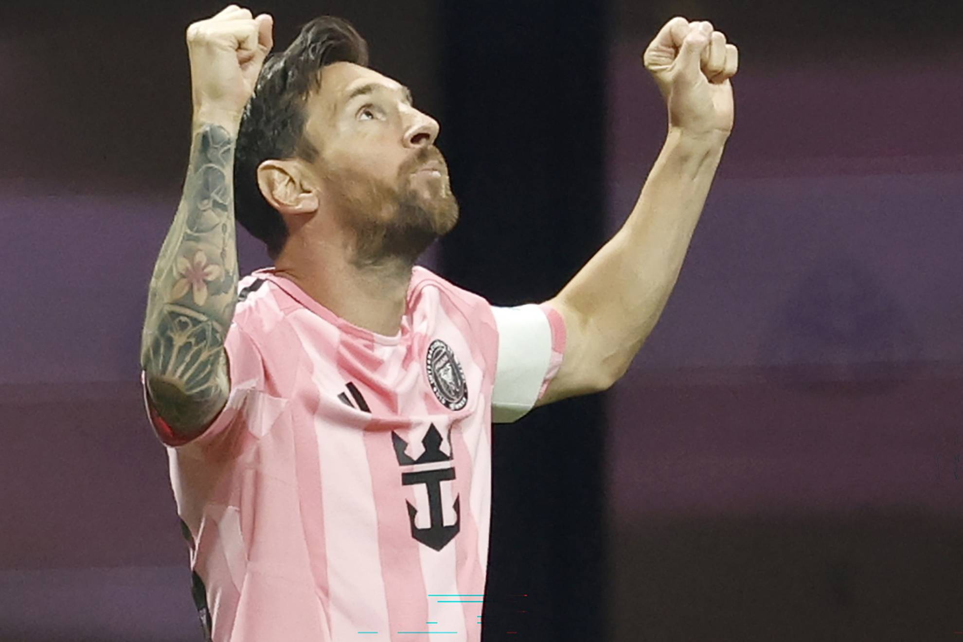 Leo Messi celebrates his goal against Porto