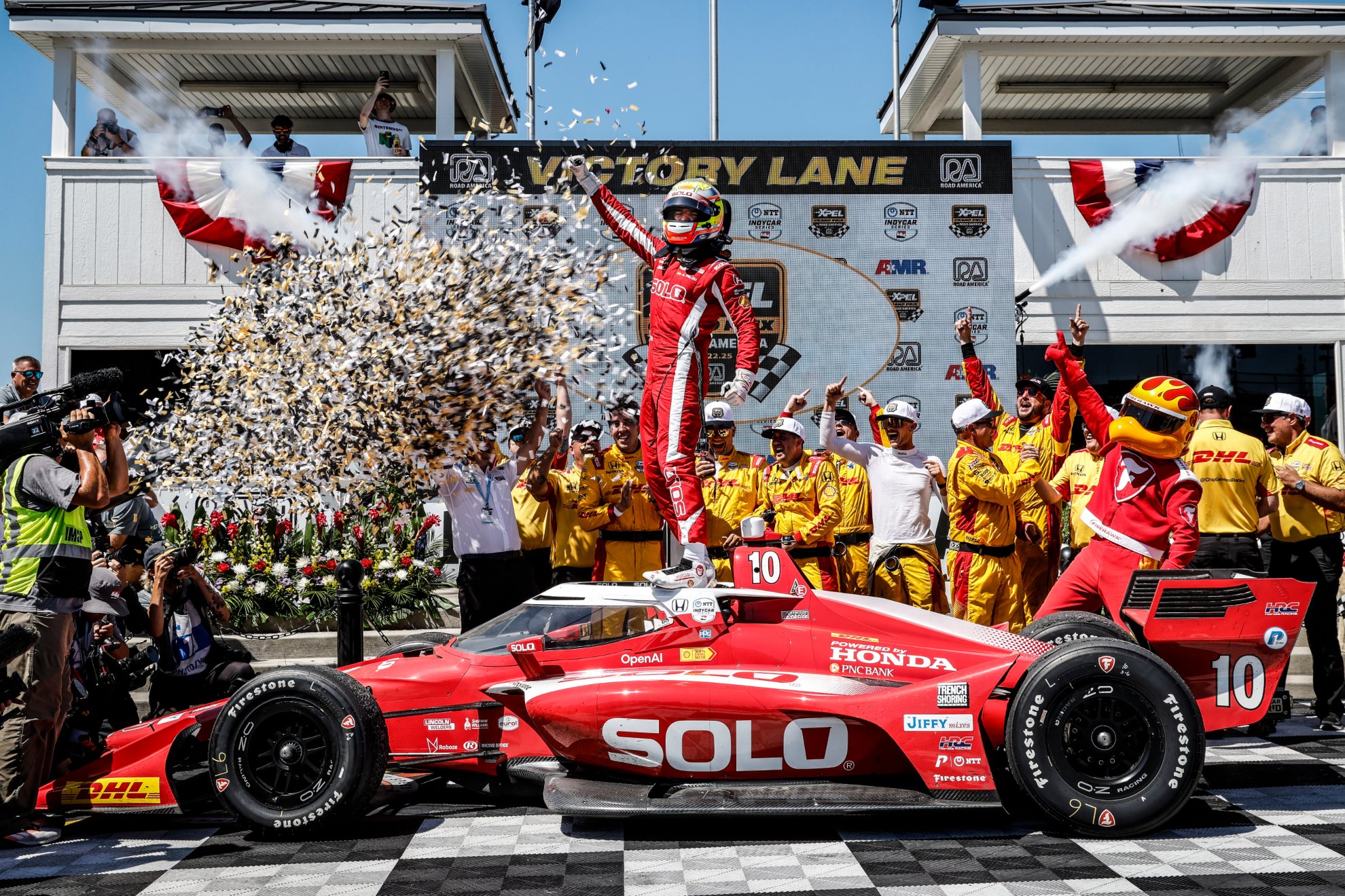 Palou's victory was based on a very successful strategy by his team. .