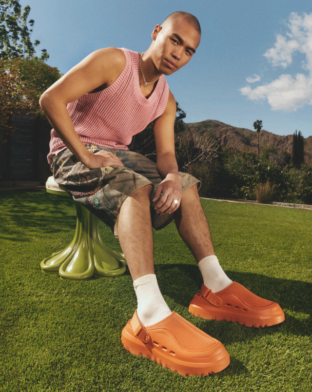 UGG