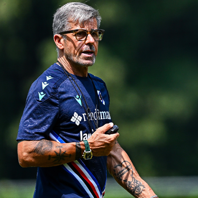 Un calcio mitico italiano passa dall’avere un piede nella serie C … per salvare tra avvelenamento e scandali finanziari! Un calcio mitico italiano passa dall’avere un piede nella serie C … per salvare tra avvelenamento e scandali finanziari!