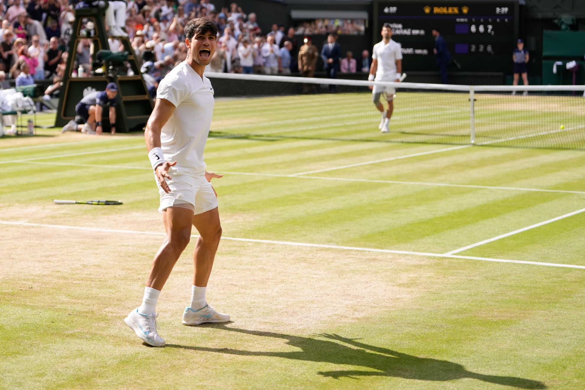Alcaraz, after winning the last point of the Wimbledon 2024 final.