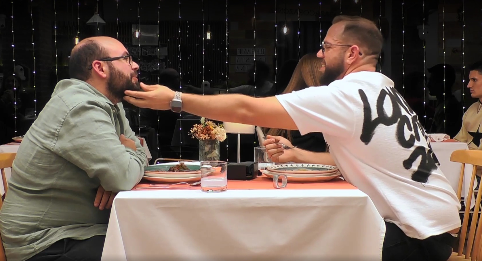 Álvaro y Martín, durante la cena