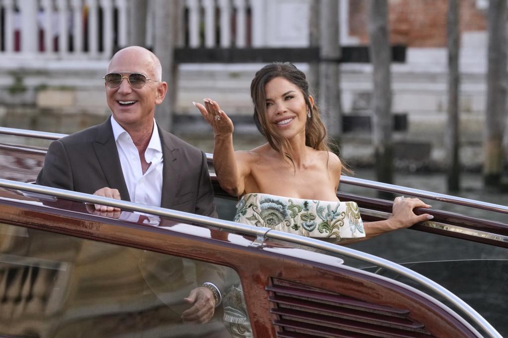 Jeff Bezos and his wife