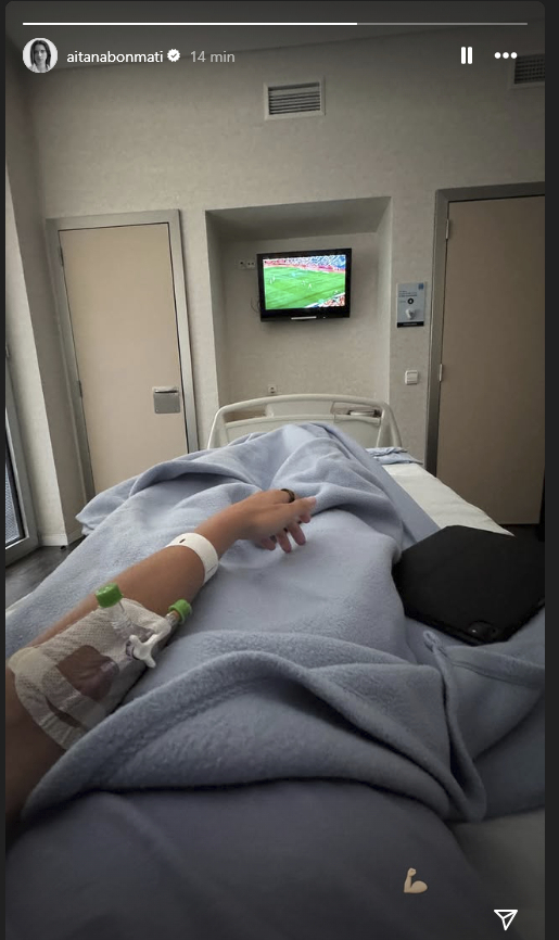 Aitana Bonmatí, in the hospital