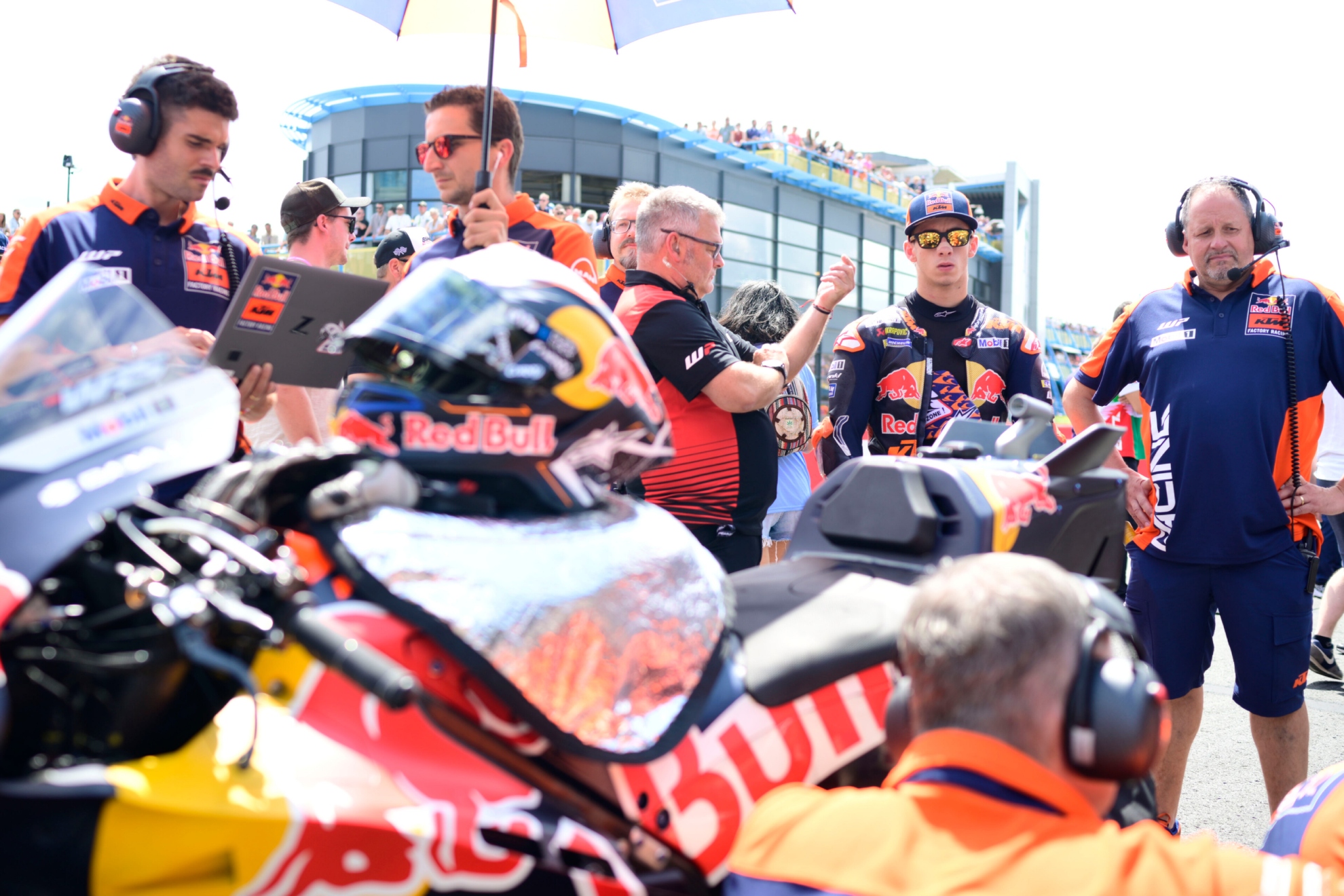 Acosta, en parrilla, en Assen.