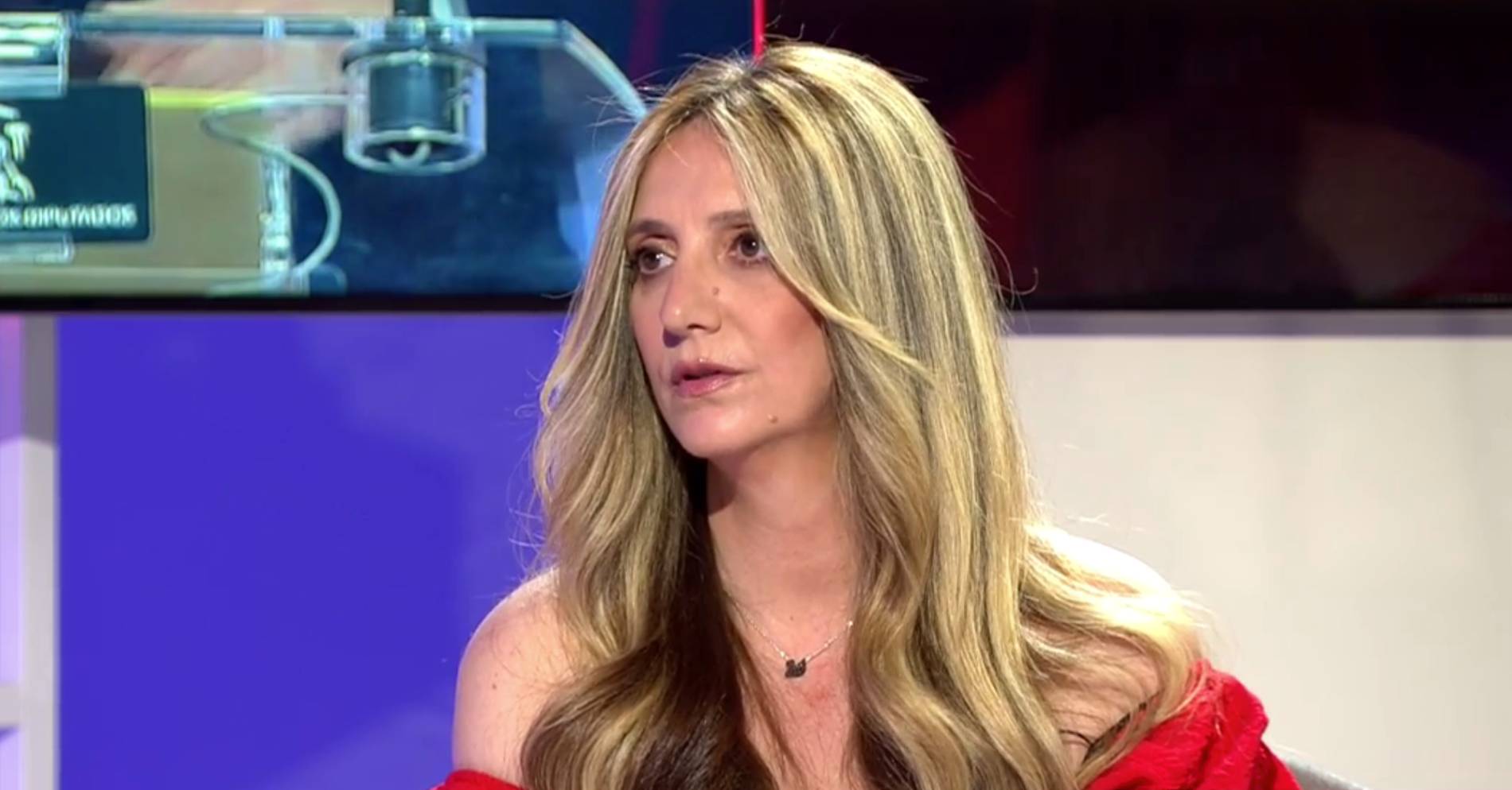 Claudia Montes, in Code 10.