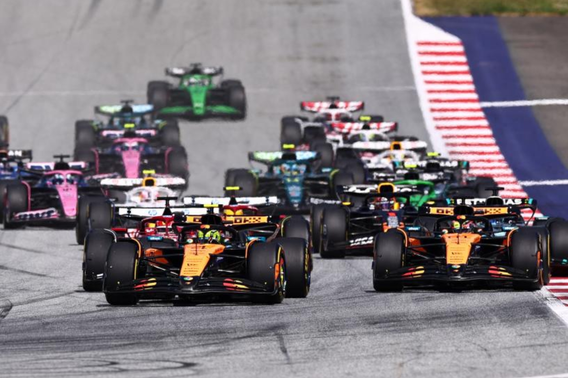 Horarios de los libres F1 del GP de Gran Bretaña en Silverstone y dónde ver  hoy en TV los entrenamientos de Alonso y Sainz