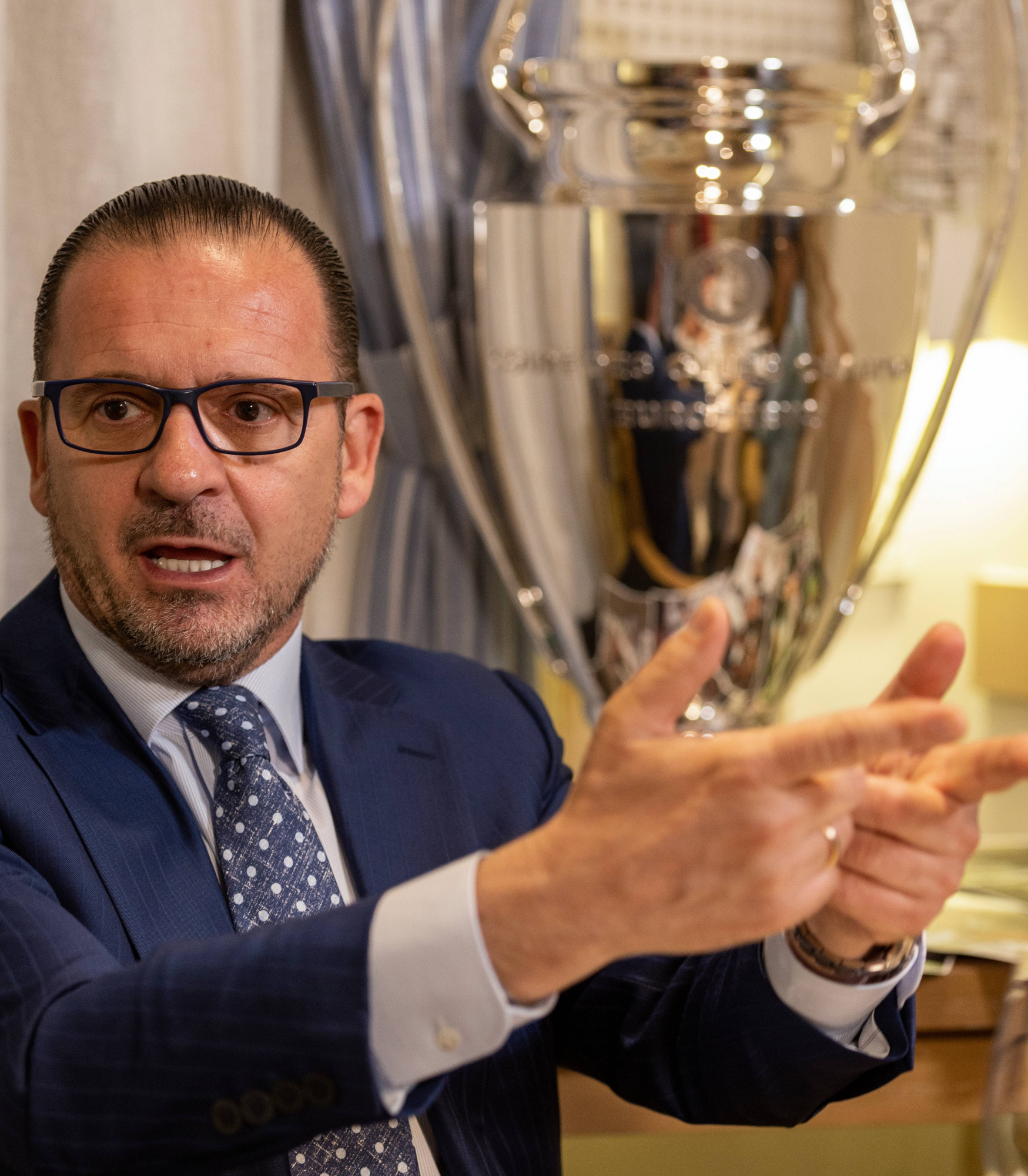 Mijatovic sees a great lack in Madrid and highlights that he already has "to the type of player looking for all humanity"