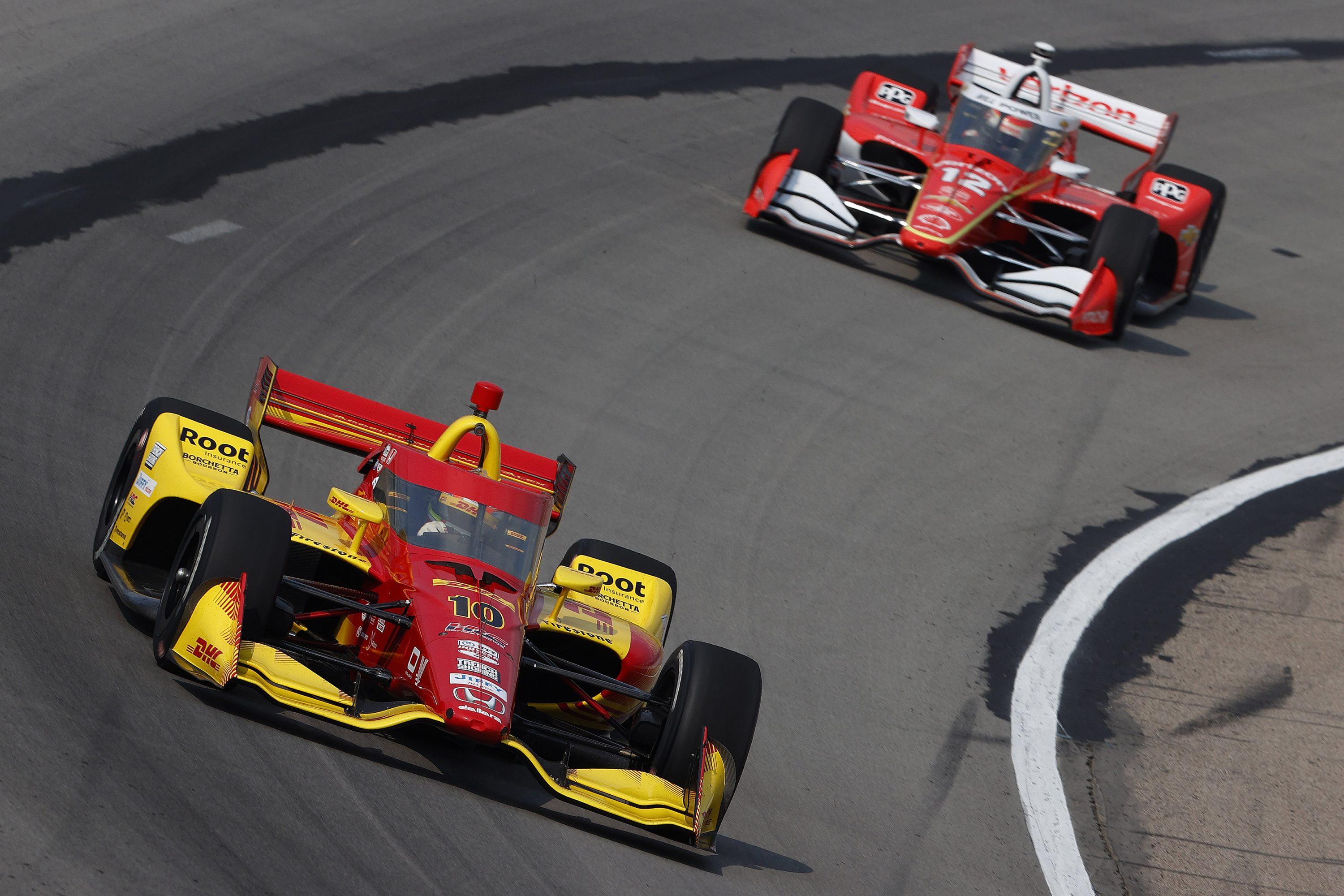 Palou luchó contra los Penske y O'Ward en Iowa