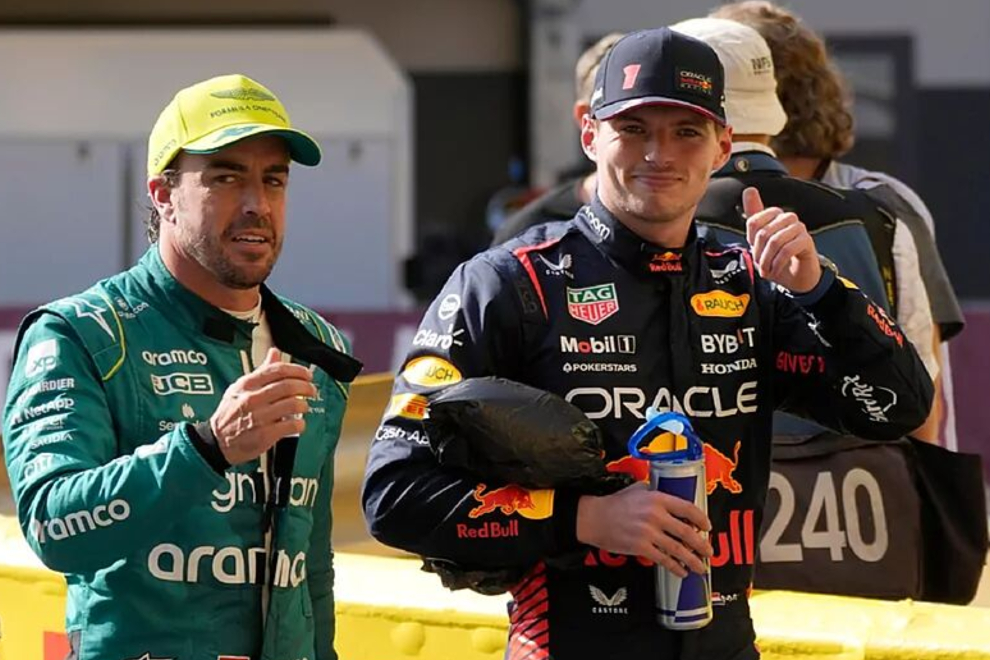 Alonso y Verstappen, antes de un GP.