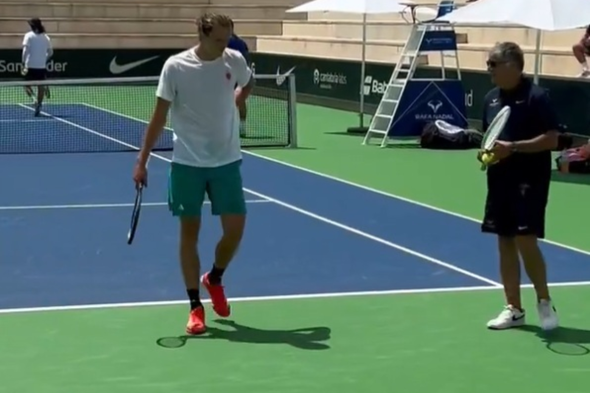 Zverev, junto a Toni Nadal