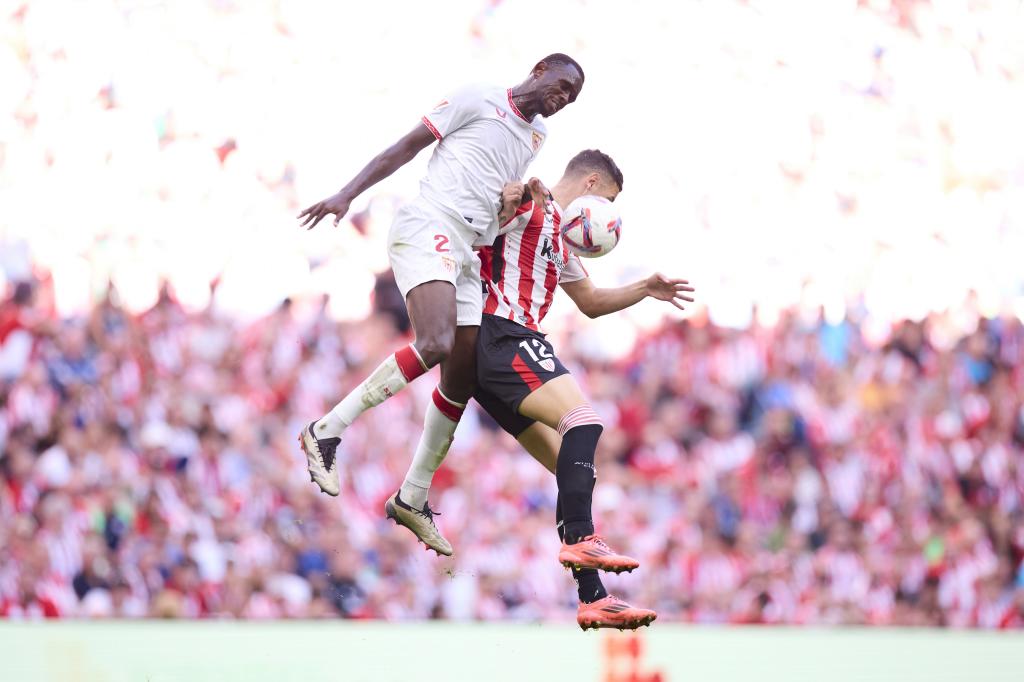 PARTIDO DE LIGA ENTRE EL ATHLETIC CLUB Y EL SEVILLA FC EN SAN MAMES