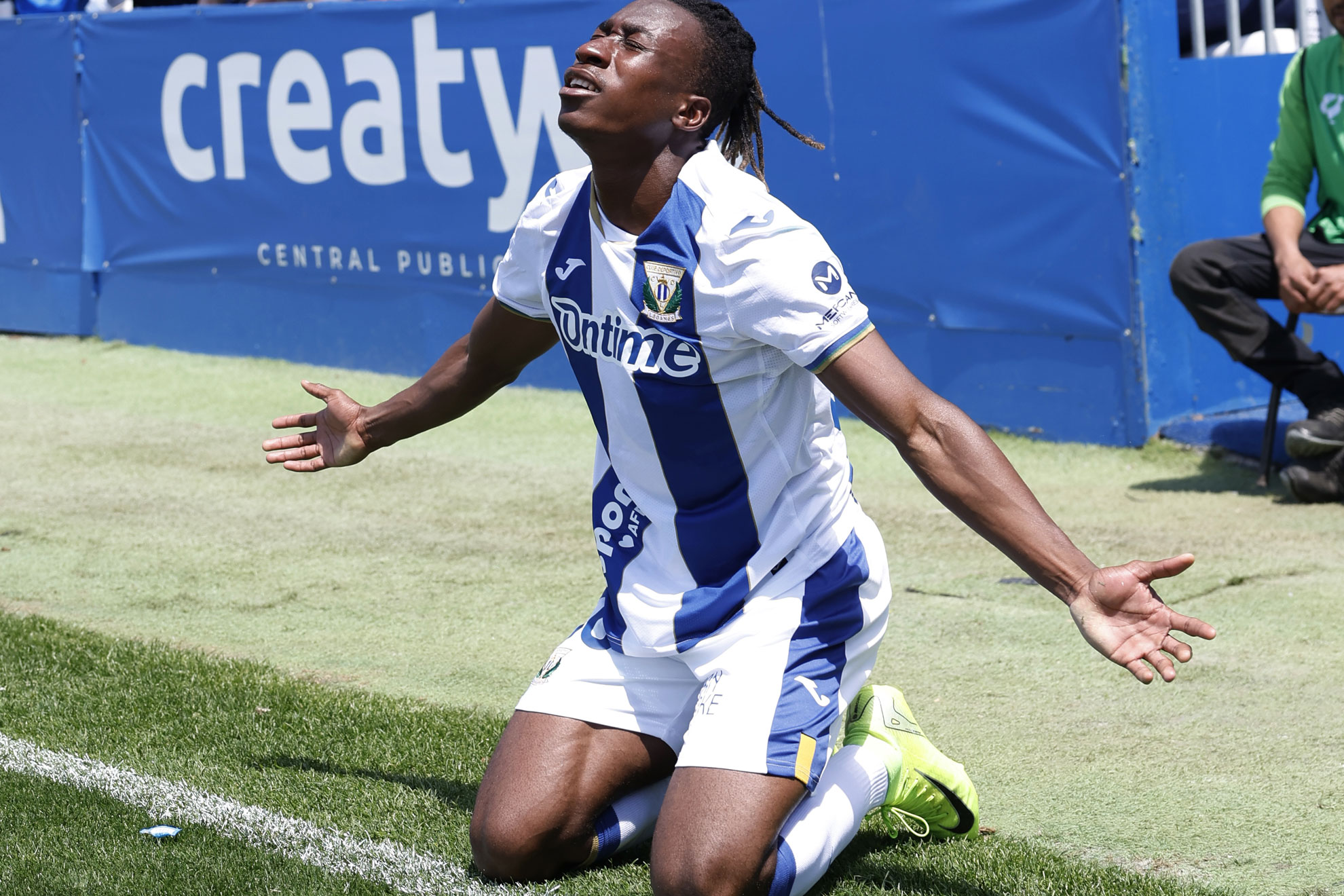 Diomande celebra un gol con el Leganés.