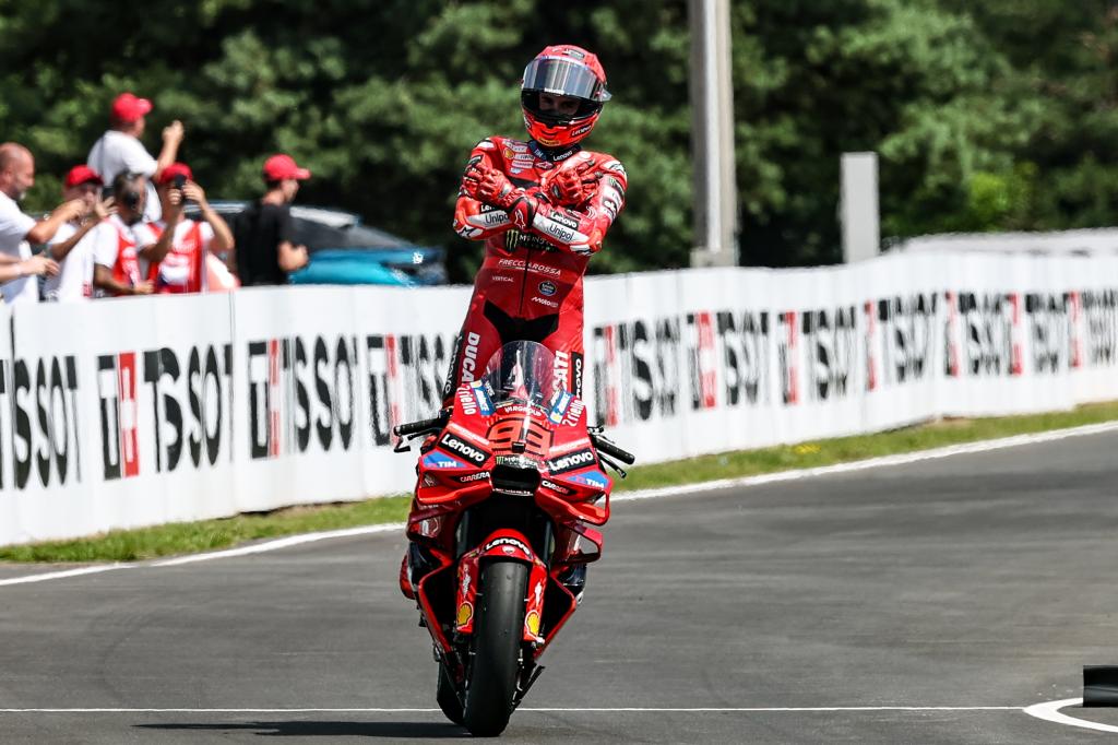 Marc Márquez, tras ganar en Brno.