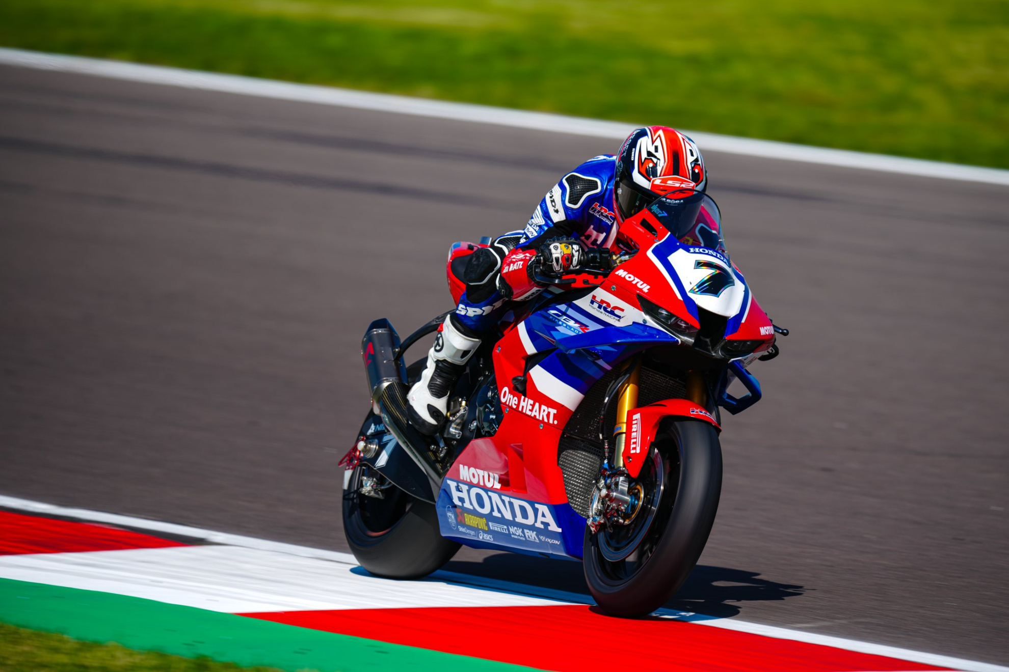 Lecuona, en una ronda del WorldSBK.