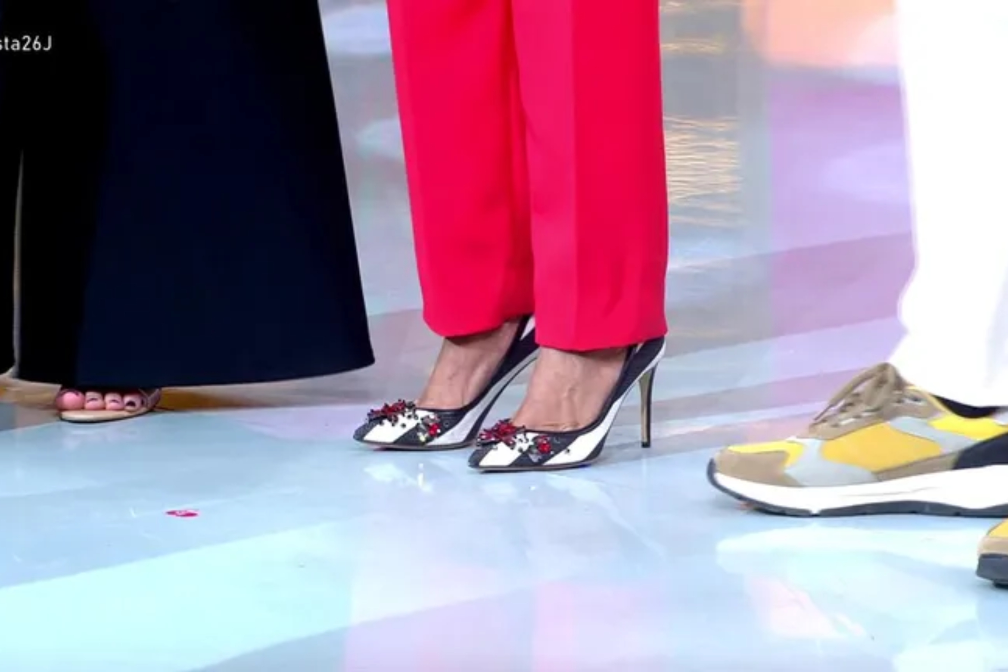 Terelu Campos debuta como presentadora de 'Fiesta' con un sentido homenaje  a María Teresa Campos