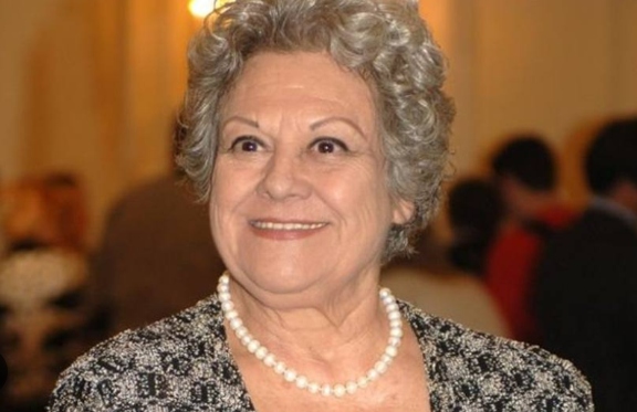 Emma Penella.