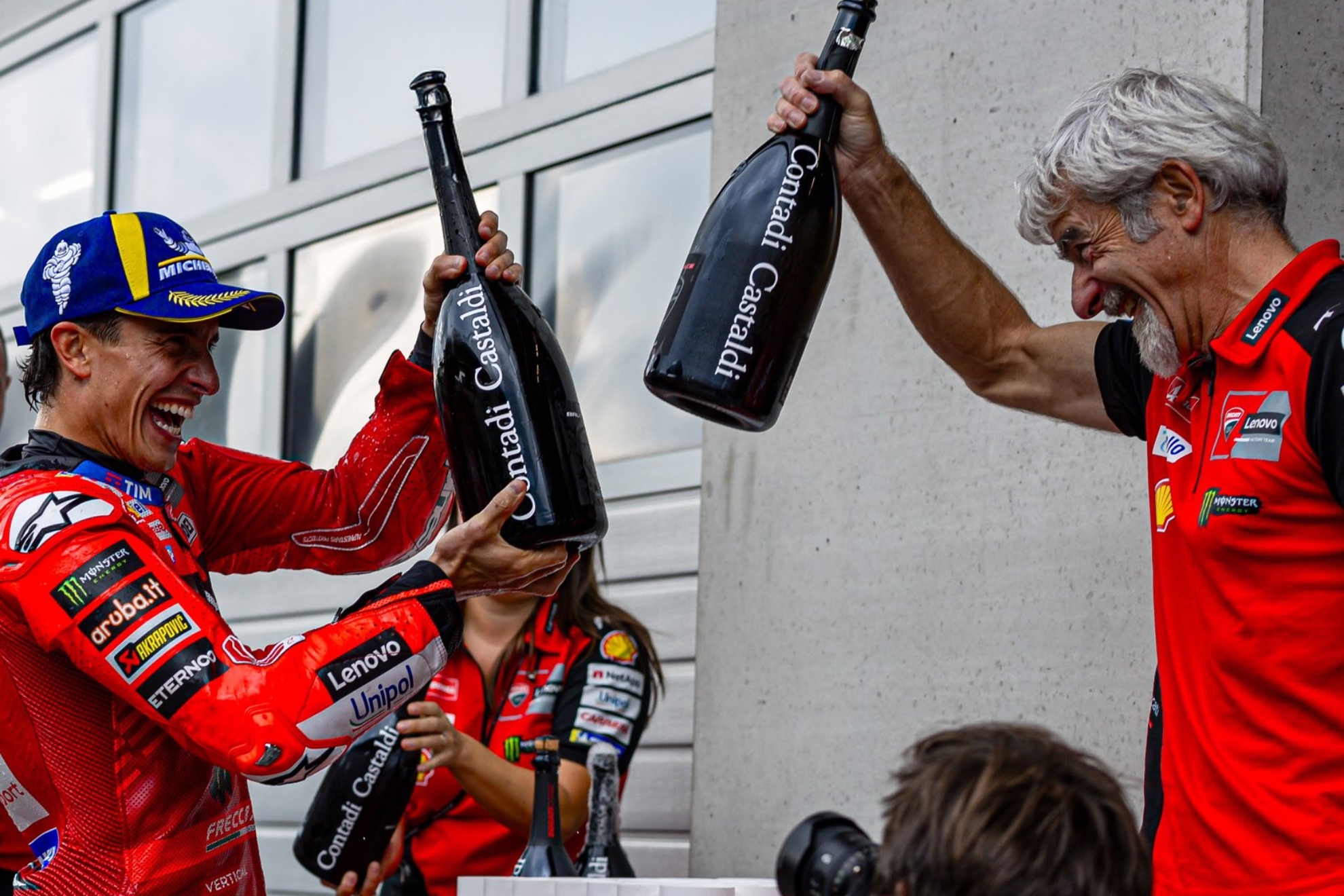 Xxx shardha Indian actress shradha kapur showing her boobs.