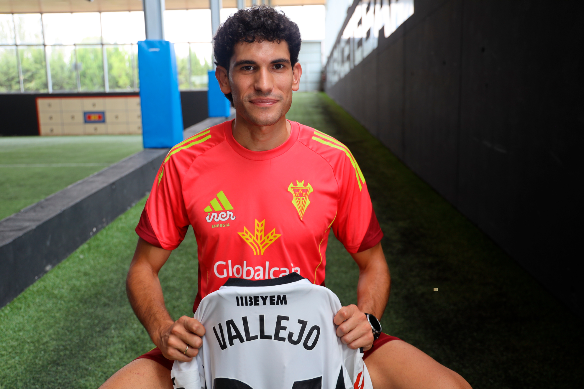Vallejo هي علامة في مركز Albacete الرياضي.