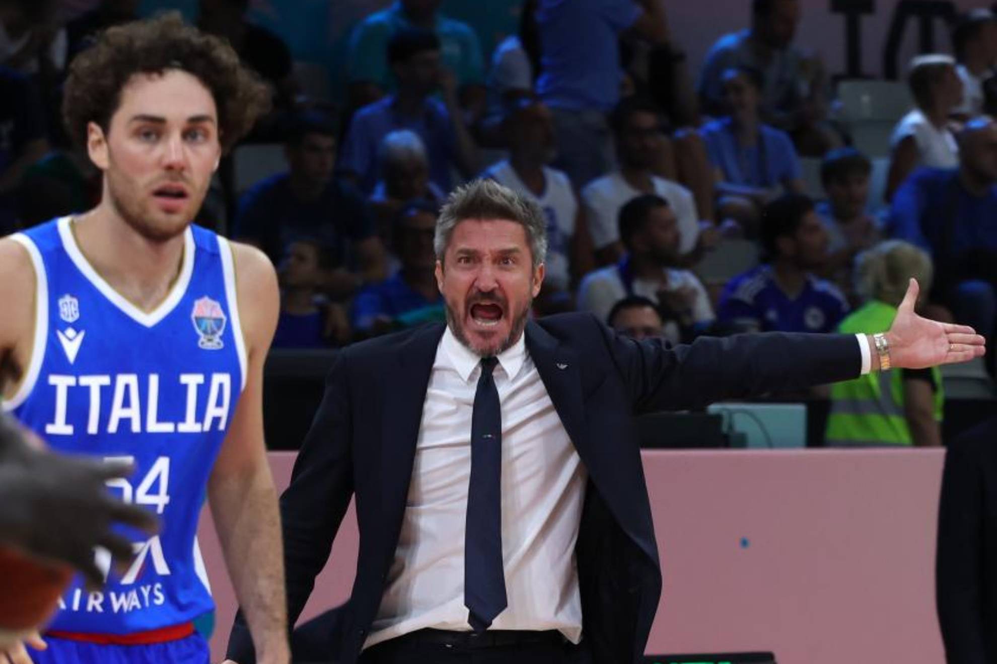 Italy's coach is an animated Eurobasket spectacle | News Minimalist
